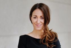 Dr. Silvia Woskowski