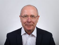 Prof. Dr. Volker Möws